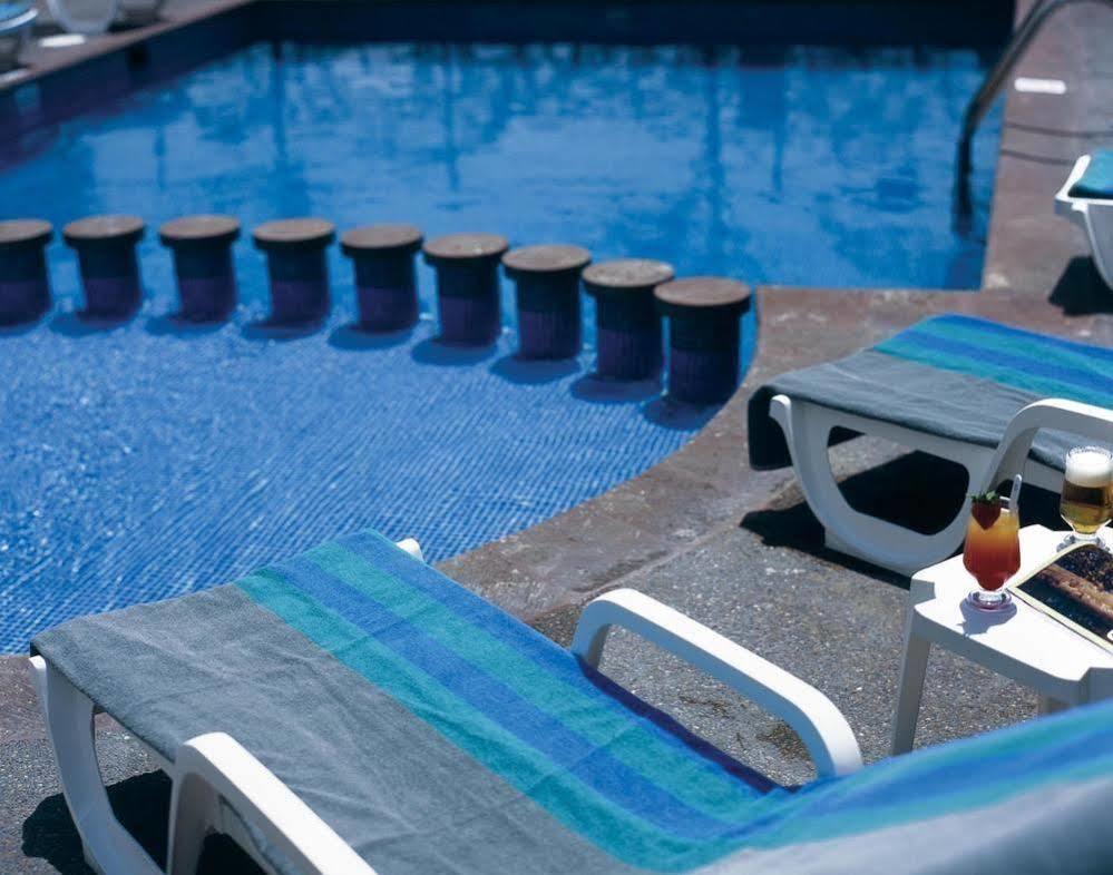 Fiesta Inn Poza Rica エクステリア 写真